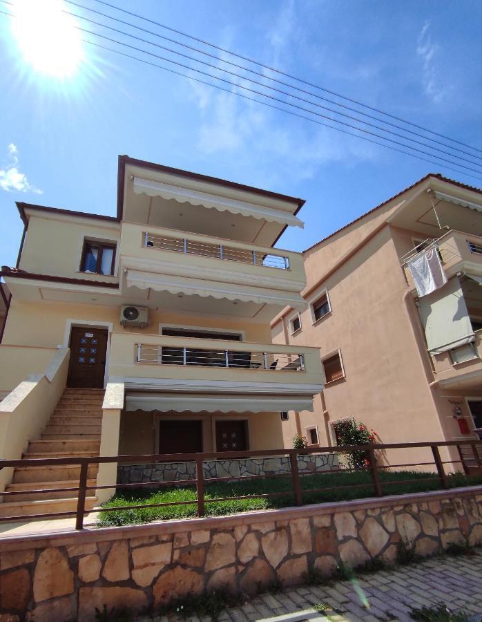 Вилла Elena House Неа-Перамос Экстерьер фото